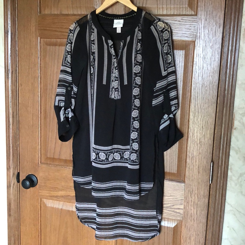 Floral patterned tunic